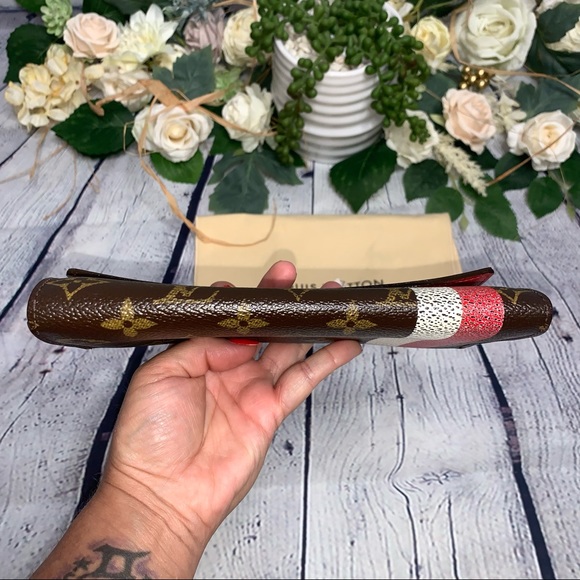 Louis Vuitton Wallet Sarah Groom Monogram Wallet on Chain (WOC) - Picture 5 of 15